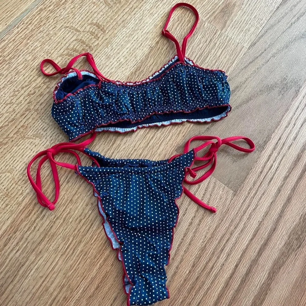 Frankies x Pink Bikini - Picture 2 of 2